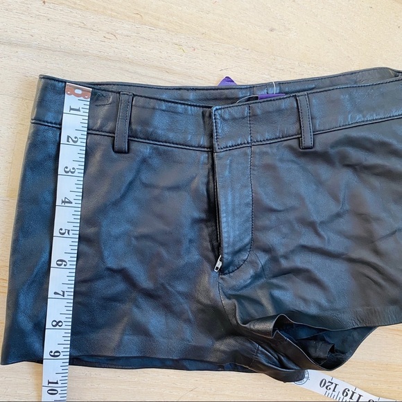 NEW Ralph Lauren Collection 100% leather booty shorts - Picture 7 of 11
